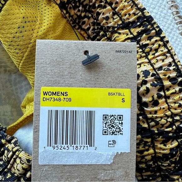 Nike Dri-Fit Rebel Fly Vivid Sulfur Basketball Shorts Women’s Size Small - Picture 12 of 14